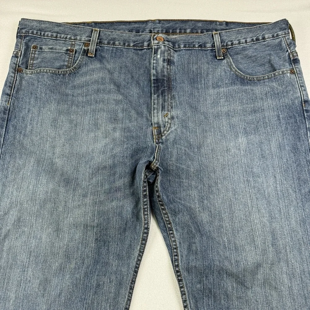 Levi's 569 Jeans Mens‎ Loose Fit Straight Leg Relaxed Size 44x32 Light Wash